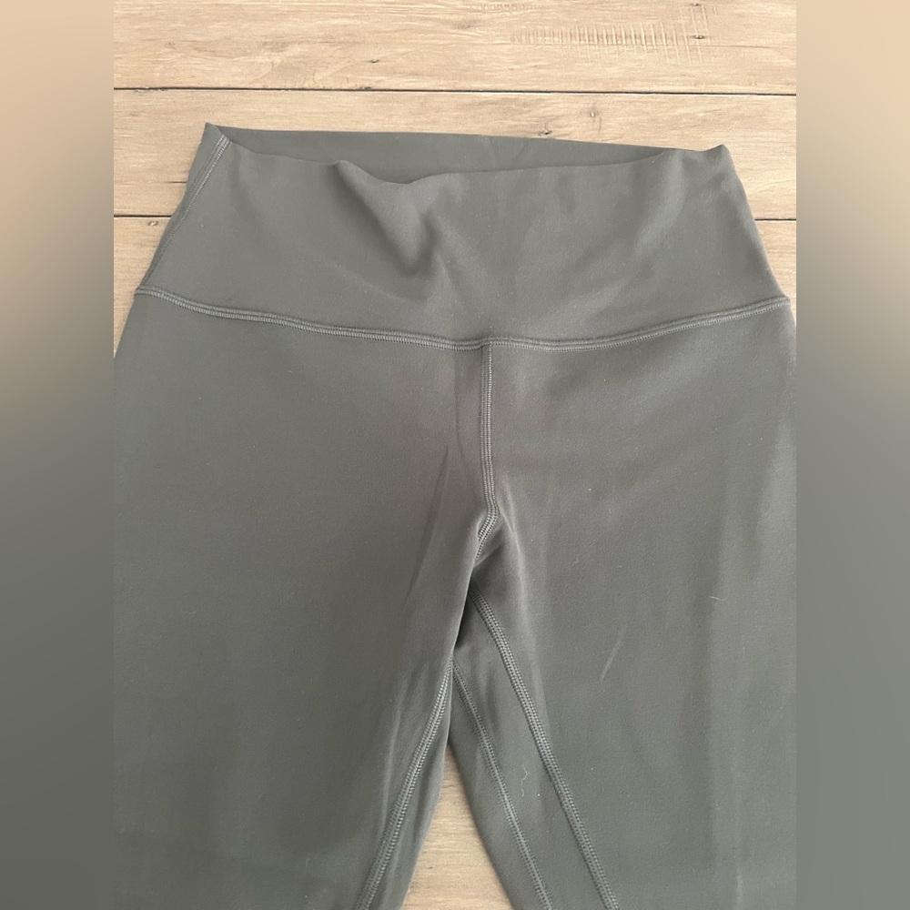 Lululemon Align High Rise Crop 21” - Picture 3 of 6